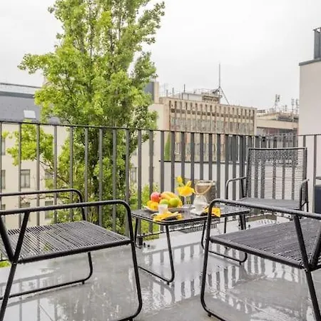 Livia New And Chic * Budapest