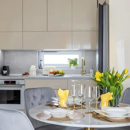 Livia New And Chic * Budapest